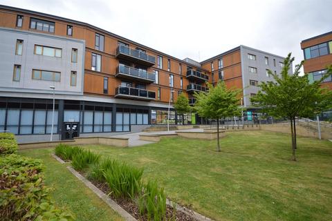 Burgage Square, Wakefield WF1 2 bed apartment for sale