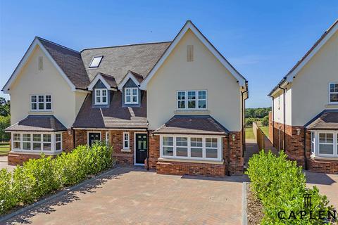 Chatsworth Mews, Stapleford Road... 5 bed mews for sale