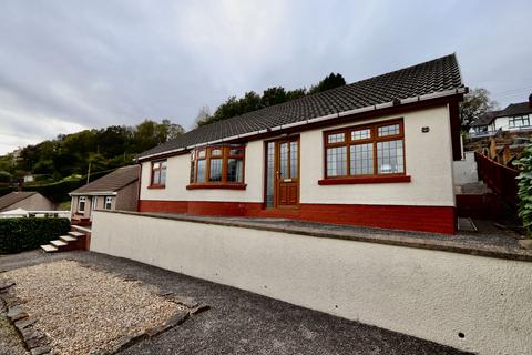Park Road, Newbridge, NP11 3 bed detached bungalow for sale