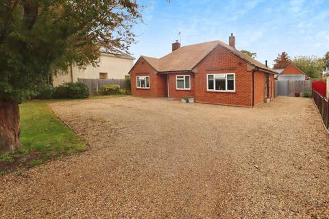 Wivenhoe Road, Alresford, CO7 4 bed detached house for sale