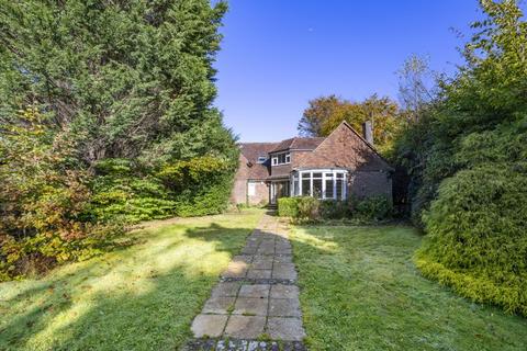 Beacon Road, Crowborough 4 bed detached house for sale