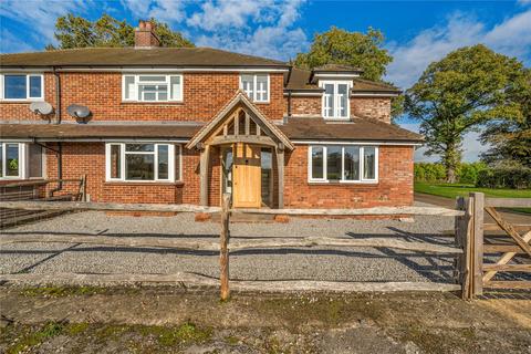 Warren House Road, Berkshire RG40 5 bed semi