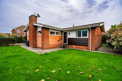 Hereford Avenue, Grimsby... 3 bed bungalow for sale