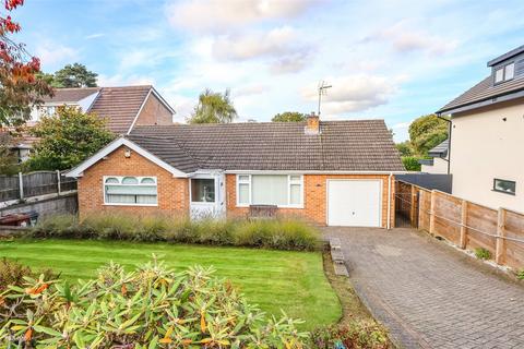 Vernon Crescent, Ravenshead... 3 bed bungalow for sale