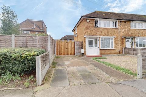 Tamar Drive, South Ockendon RM15 2 bed end of terrace house for sale