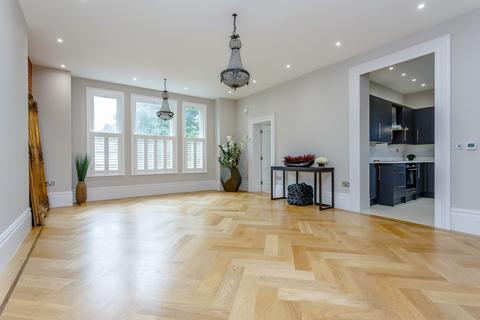 Leverton, St. Georges Avenue... 2 bed apartment for sale