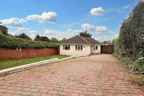 Ferndown 3 bed detached bungalow for sale