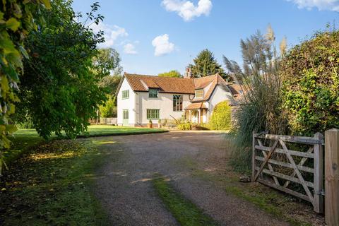 Pipers Lane, Strethall 5 bed detached house for sale
