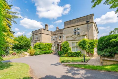 Trossachs Drive, Bath 3 bed apartment for sale