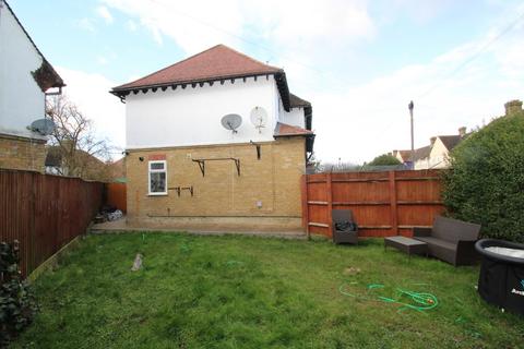 Peartree Avenue, West Drayton 2 bed end of terrace house for sale