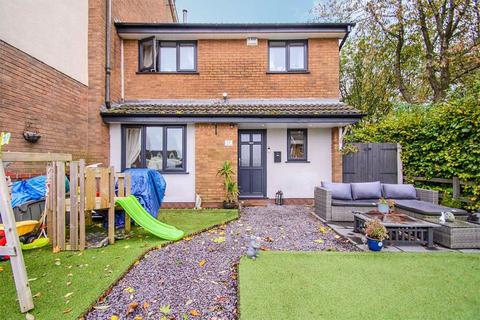 Apple Walk, Cannock WS11 2 bed house for sale