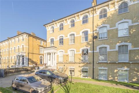 London SW12 1 bed apartment for sale