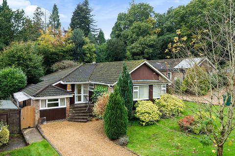 Carron Lane, Midhurst, GU29 3 bed detached bungalow for sale