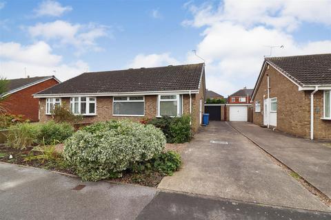 Lytham Drive, Cottingham 2 bed detached bungalow for sale