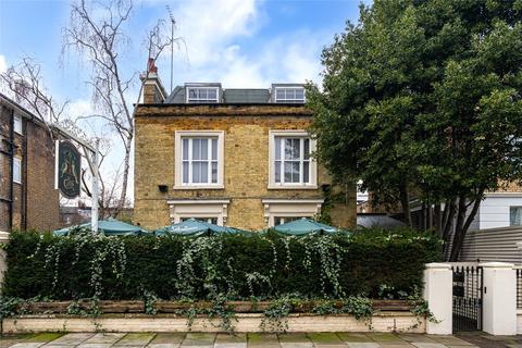 Clifton Hill, St John's Wood, London... 3 bed apartment for sale