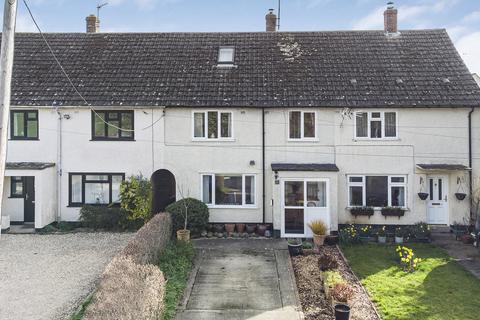 Glen Close, Bicester, OX27 4 bed terraced house for sale