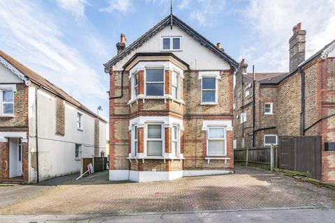 Moreton Road, South Croydon, CR2 2 bed apartment for sale