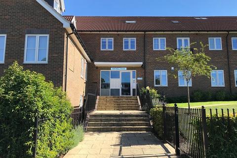 Gibbs Couch, Watford WD19 2 bed apartment for sale