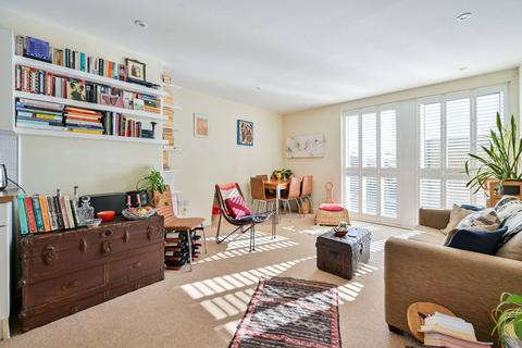 East Dulwich Road, East Dulwich... 1 bed flat for sale