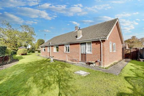Thorns Close, Newmarket CB8 2 bed detached bungalow for sale