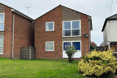 Knowles Close, Halstead CO9 2 bed maisonette for sale