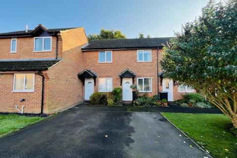 CROPPER CLOSE, THATCHAM RG19 1 bed townhouse for sale