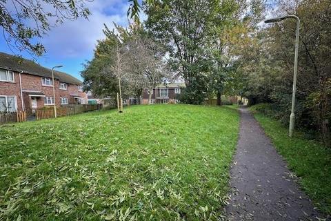 Overton Close, Aldershot 1 bed flat for sale