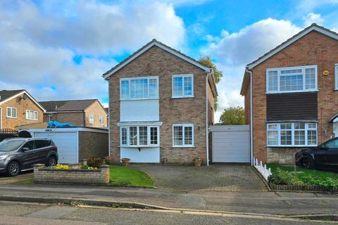 Stubble Close, Kingsthorpe... 3 bed detached house for sale