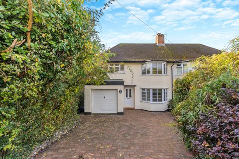 First Avenue, Amersham 4 bed semi