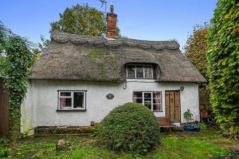 Lower Road, Bury St. Edmunds IP30 2 bed cottage for sale