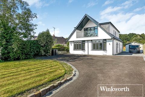 New Road, Ferndown BH22 5 bed detached house for sale