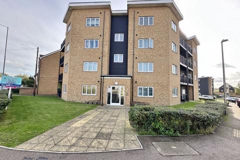 London Road, Grays 2 bed apartment for sale