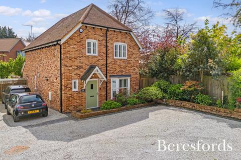 Crown Mews, Ingatestone, CM4 3 bed detached house for sale