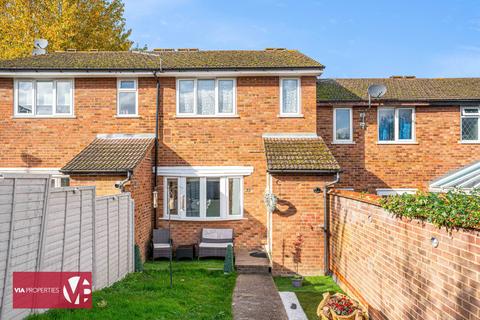 The Canadas, Broxbourne EN10 1 bed maisonette for sale