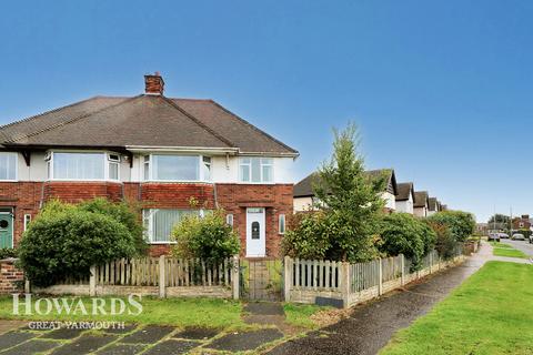 Collingwood Road, Great Yarmouth 4 bed semi