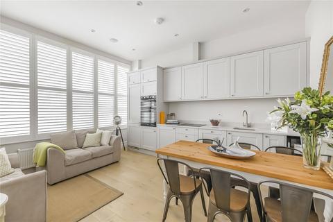 Dawes Road, London, SW6 2 bed flat for sale