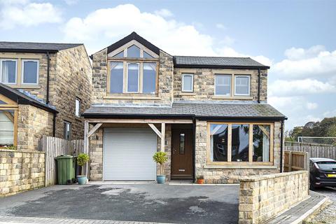 Gregory Drive, Kirkburton, Huddersfield 4 bed detached house for sale