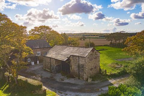 3 bedroom farm house for sale