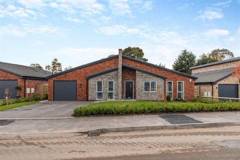 The Grange, Mansfield 4 bed detached bungalow for sale