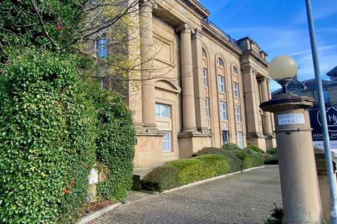 Highfields Court, Highfield Road... 1 bed flat for sale