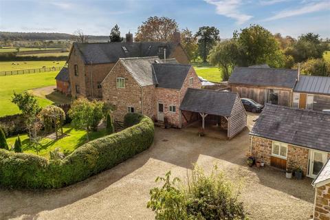 Tysoe Road, Kineton, Warwick 3 bed barn conversion for sale