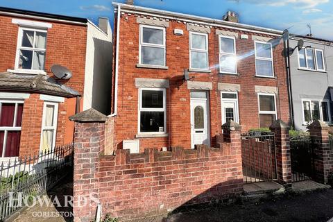 Colomb Road, Gorleston 3 bed end of terrace house for sale