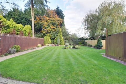 The Willows, Hessle 5 bed detached house for sale