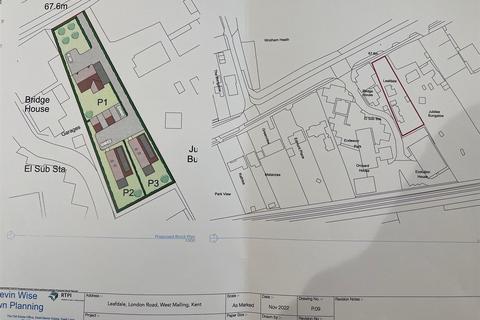 London Road, West Malling ME19 2 bed property with land for sale