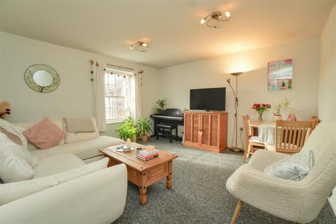Wilkinsons Court, Easingwold, York 2 bed apartment for sale