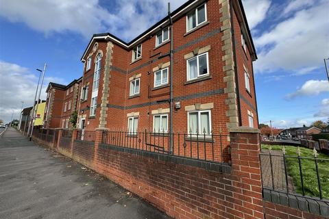 Denning Place, Clifton Swinton... 2 bed flat for sale