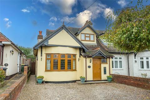 Folly Lane, Hockley, Essex, SS5 3 bed semi