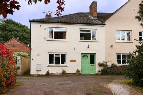 4 bedroom semi-detached house for sale