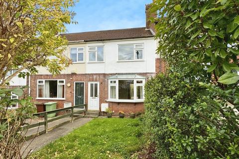 Longfield Drive, Leeds LS13 3 bed terraced house for sale