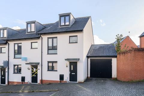 Old Quarry Drive, Exminster, EX6 8FJ 3 bed end of terrace house for sale